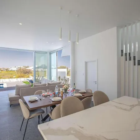 Vie Bleu 15 Villa *